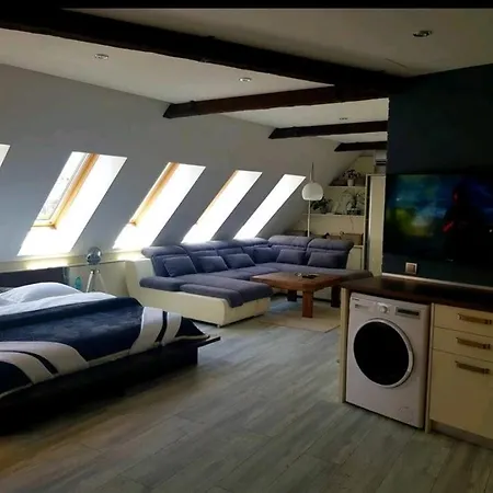 Apartamento синьо лято Burgas