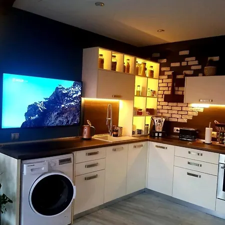 синьо лято Apartament Burgas City